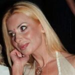 πεθανε τζουλια μπαρκα