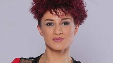 clauydia power of love