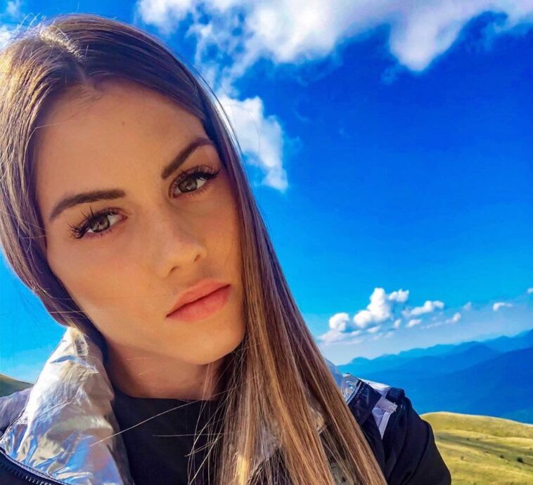 zoe_andrikopoulou