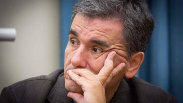 Ευκλείδης Τσακαλώτος Αποχώρησε από τον ΣΥΡΙΖΑ
