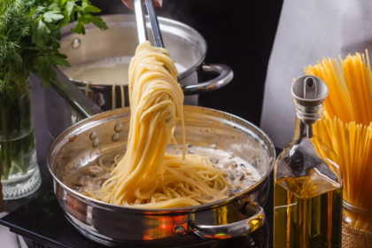 Ιταλός σεφ αποκαλύπτει το λάθος που κάνουμε στο βράσιμο των μακαρονιών